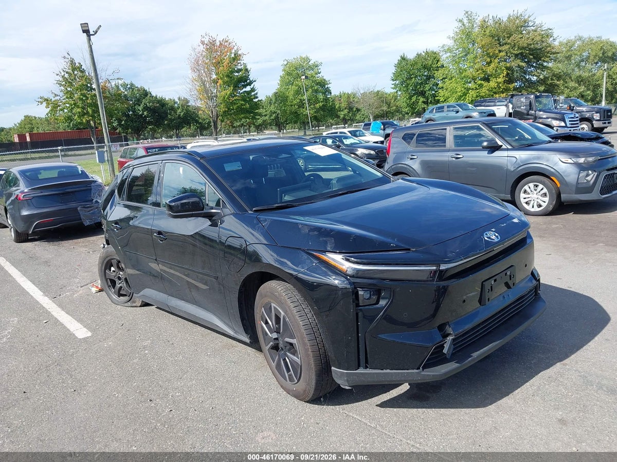 2026 TOYOTA BZ XLE