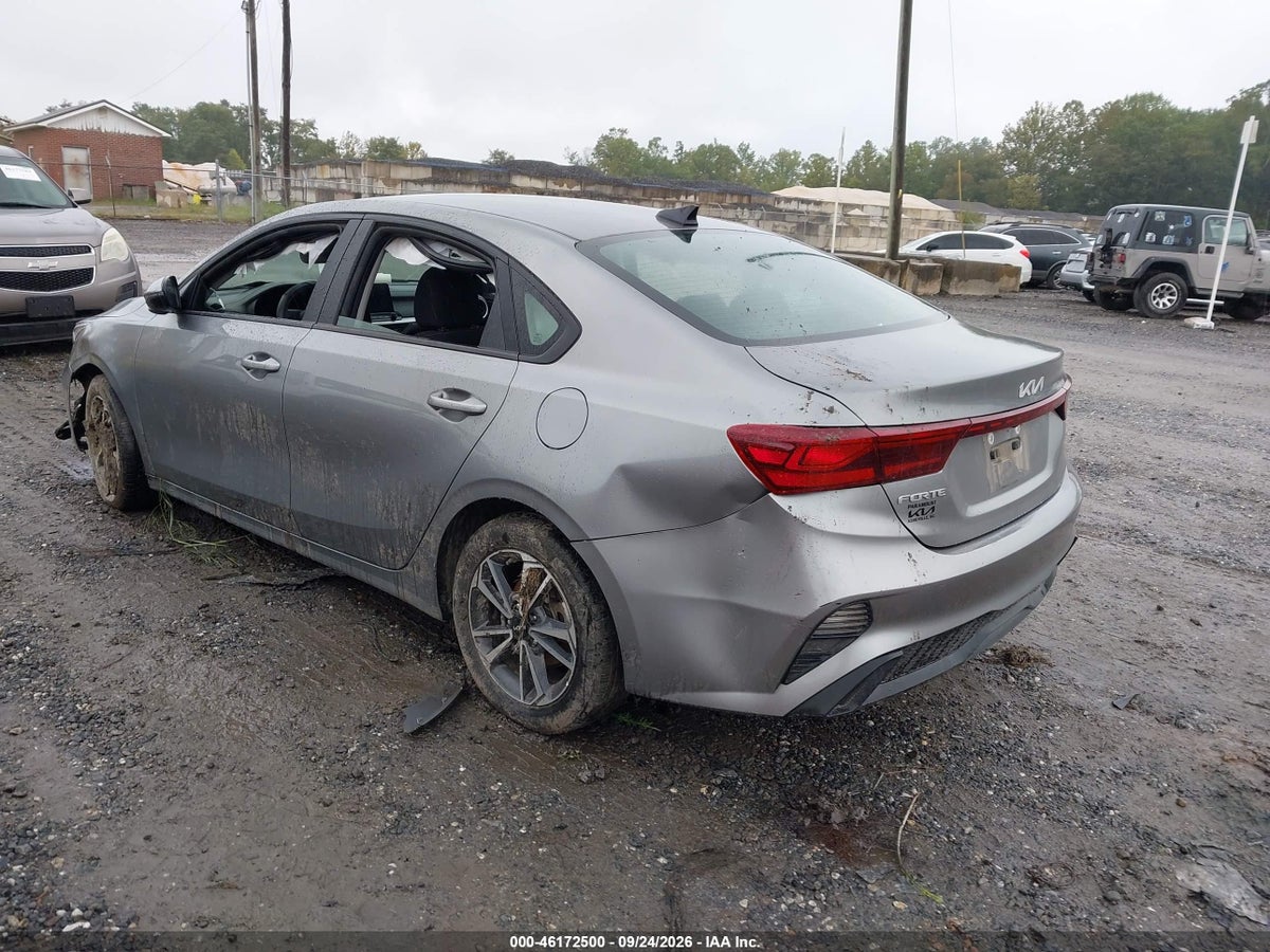 2024 KIA FORTE LXS — photo 3