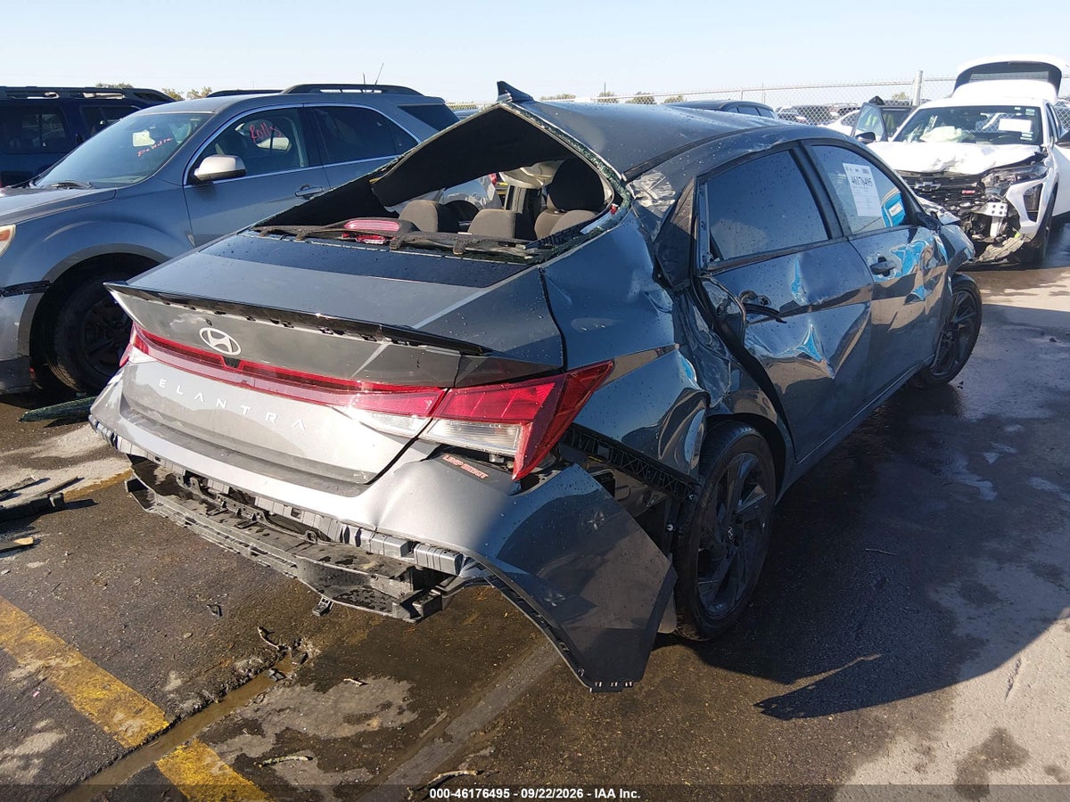 2026 HYUNDAI ELANTRA SEL SPORT — снимка 4
