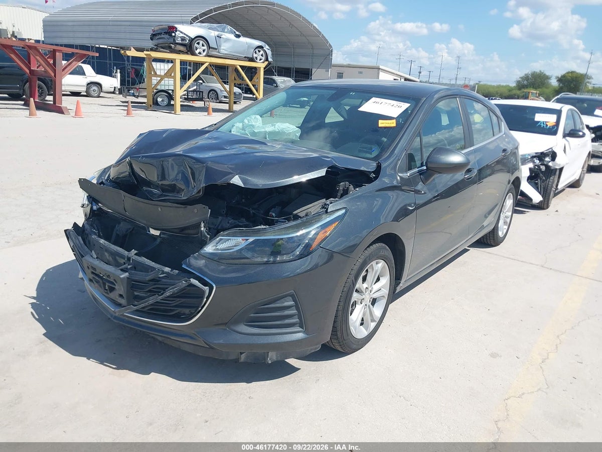 2019 CHEVROLET CRUZE LT — снимка 2