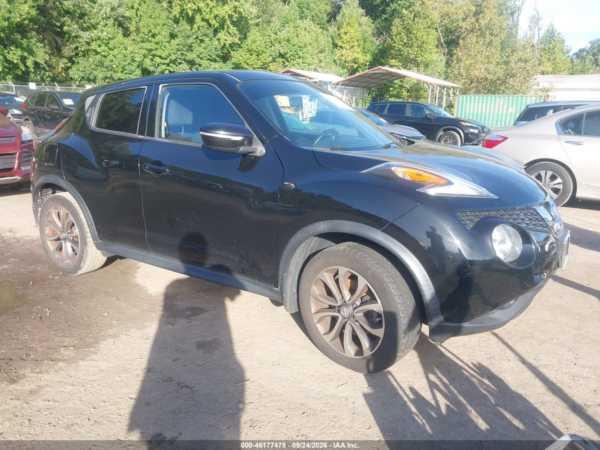 2017 NISSAN JUKE SV