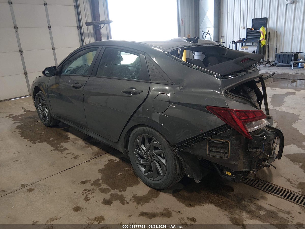2026 HYUNDAI ELANTRA HYBRID BLUE — photo 3