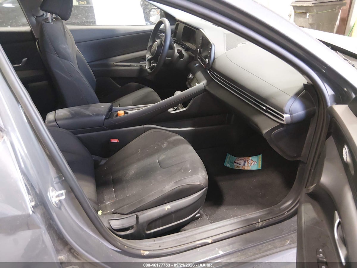 2026 HYUNDAI ELANTRA HYBRID BLUE — photo 5