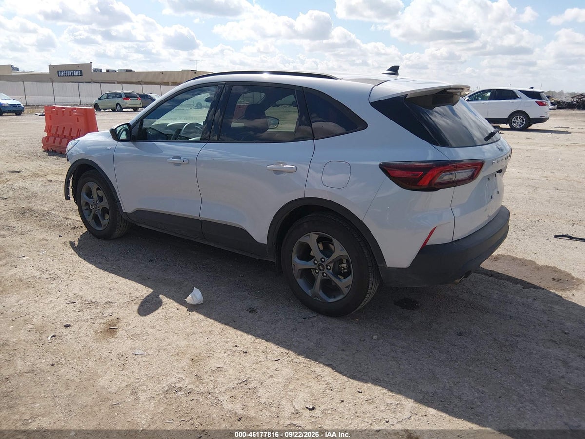 2026 FORD ESCAPE ST-LINE — photo 3