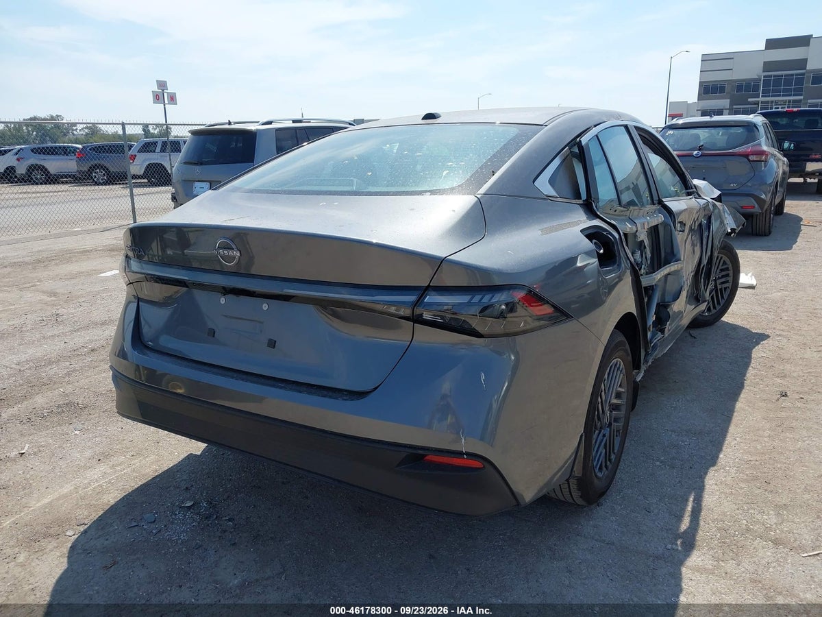 2026 NISSAN SENTRA SV — photo 4