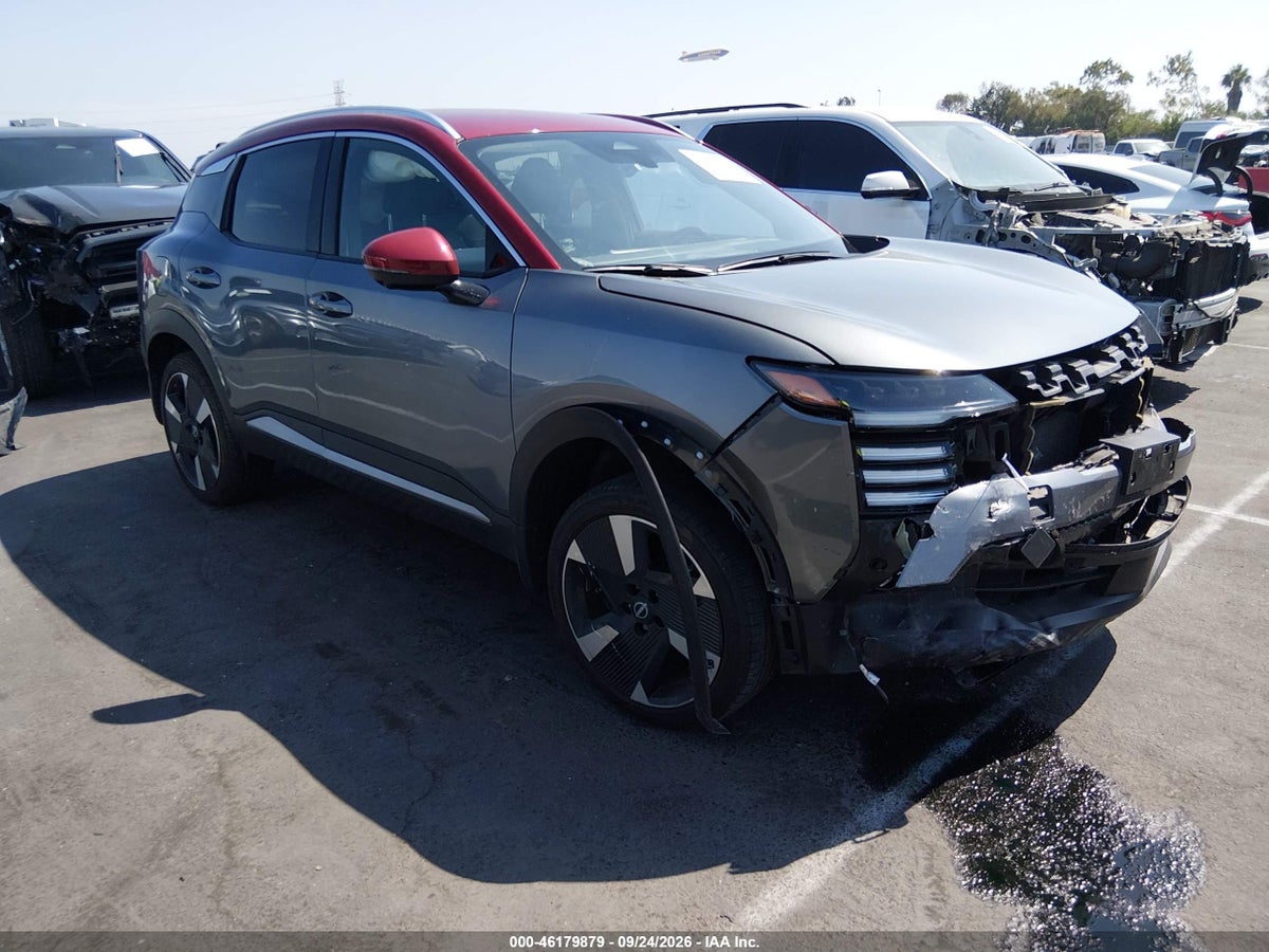 2026 NISSAN KICKS SR