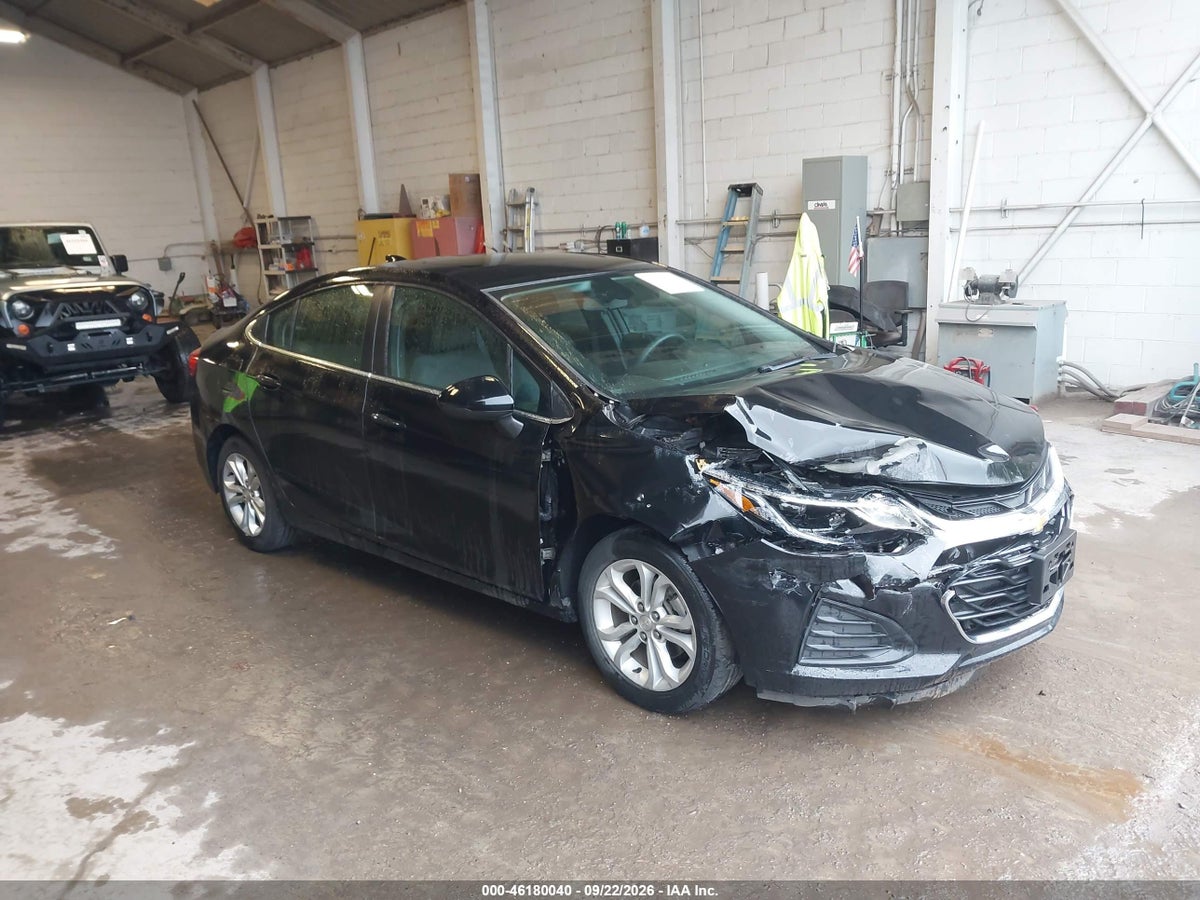 2019 CHEVROLET CRUZE LT