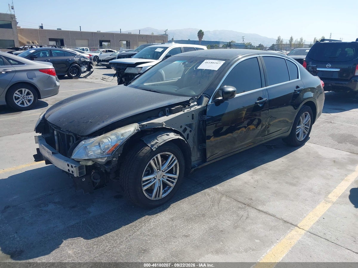 2015 INFINITI Q40 — снимка 2