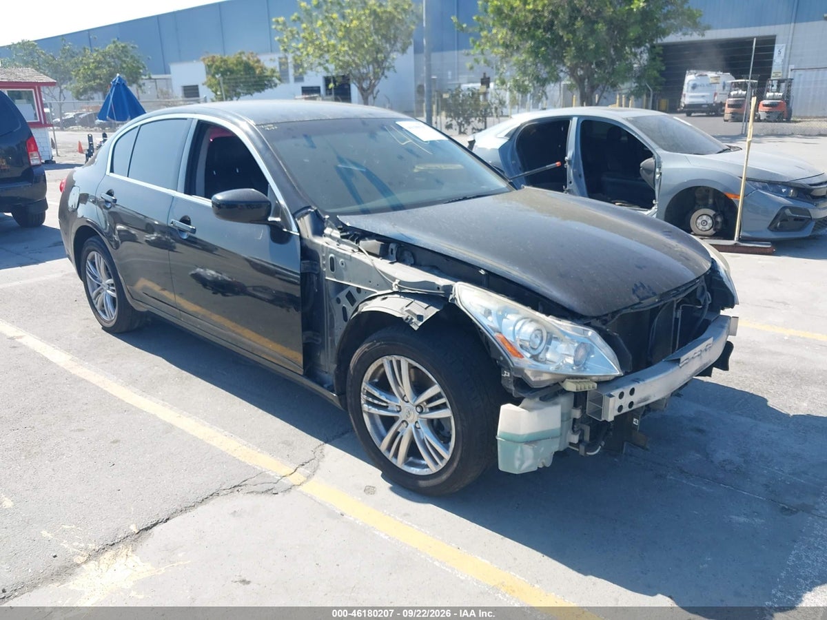 2015 INFINITI Q40