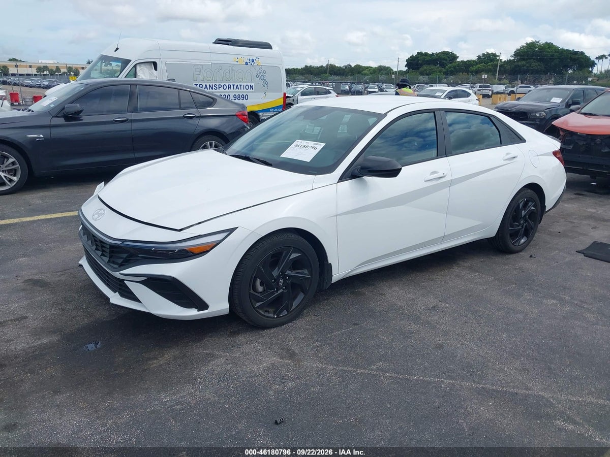 2026 HYUNDAI ELANTRA SEL SPORT — снимка 2