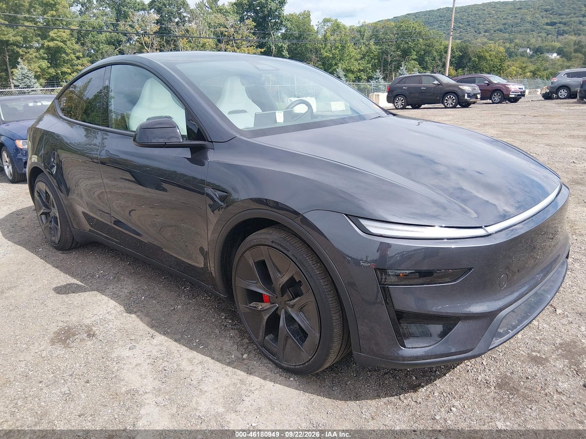2026 TESLA MODEL Y PERFORMANCE ALL-WHEEL DRIVE
