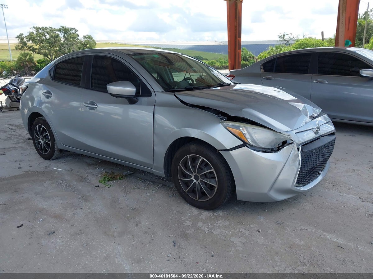 2020 TOYOTA YARIS L