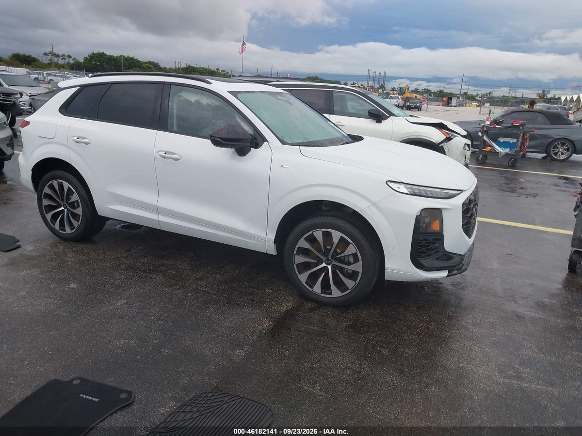 2026 AUDI Q3 TFSI QUATTRO S TRONIC