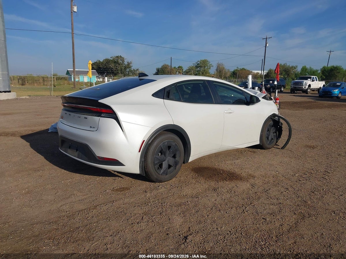 2026 TOYOTA PRIUS LE — снимка 4