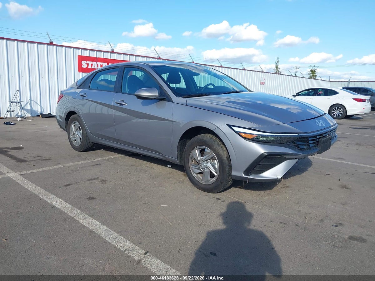 2026 HYUNDAI ELANTRA SE