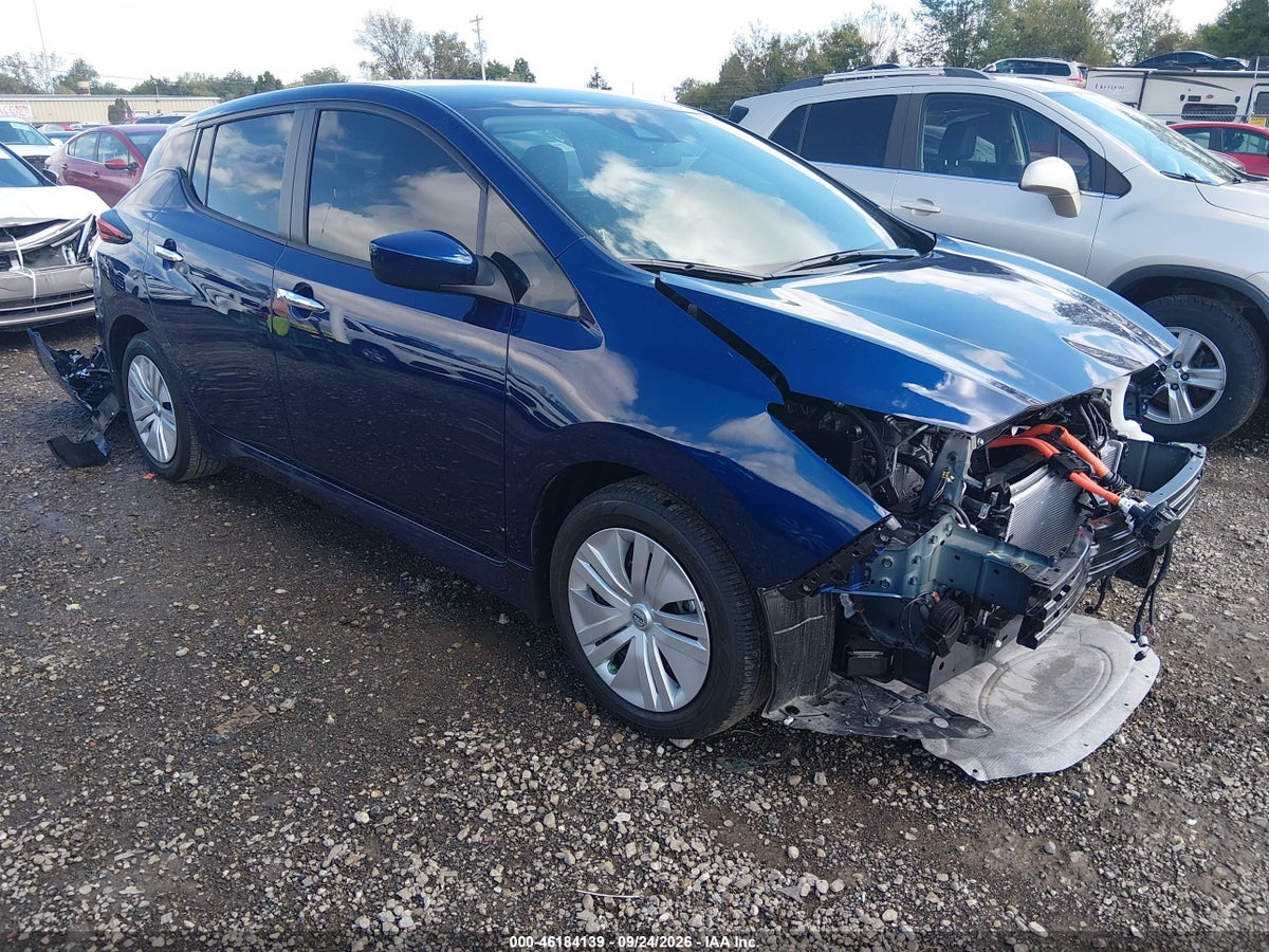 2025 NISSAN LEAF S