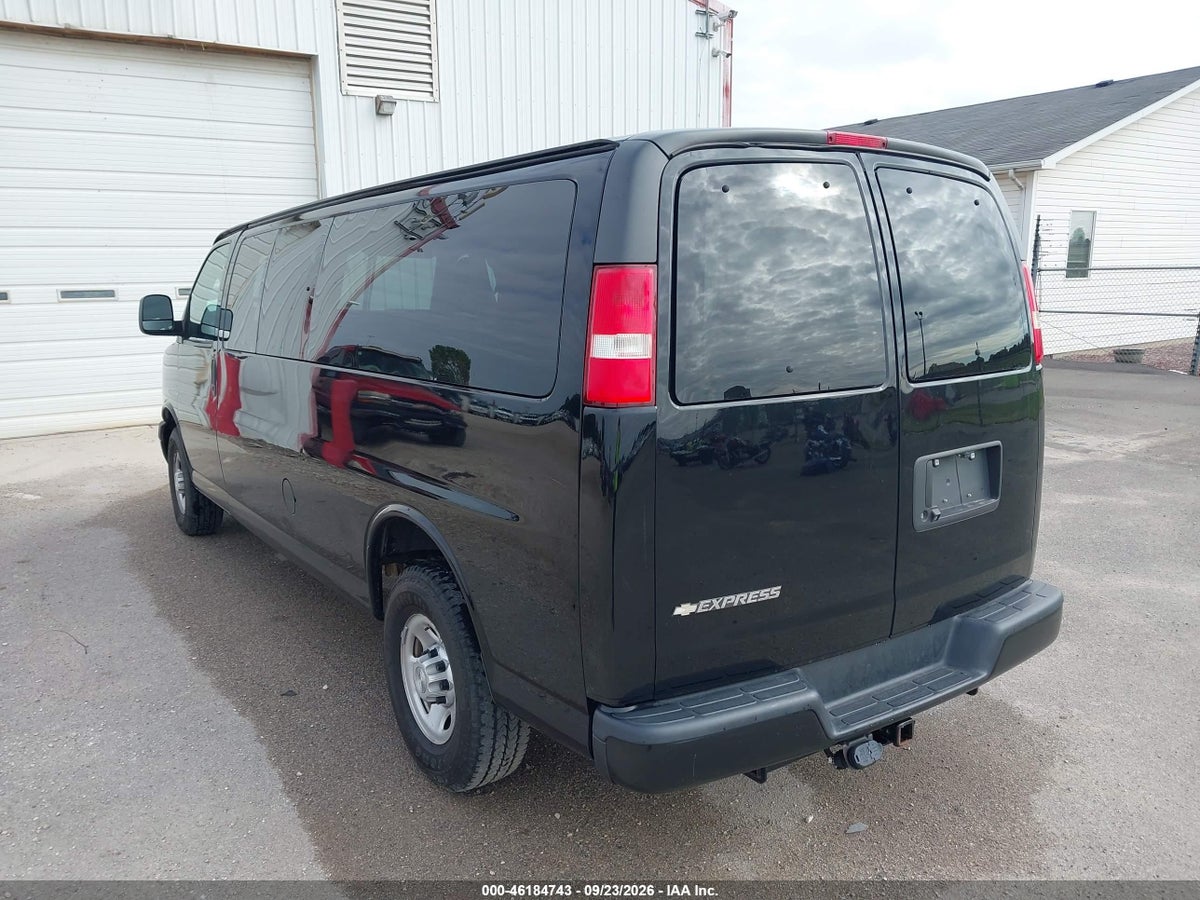 2019 CHEVROLET EXPRESS 3500 LS — снимка 3
