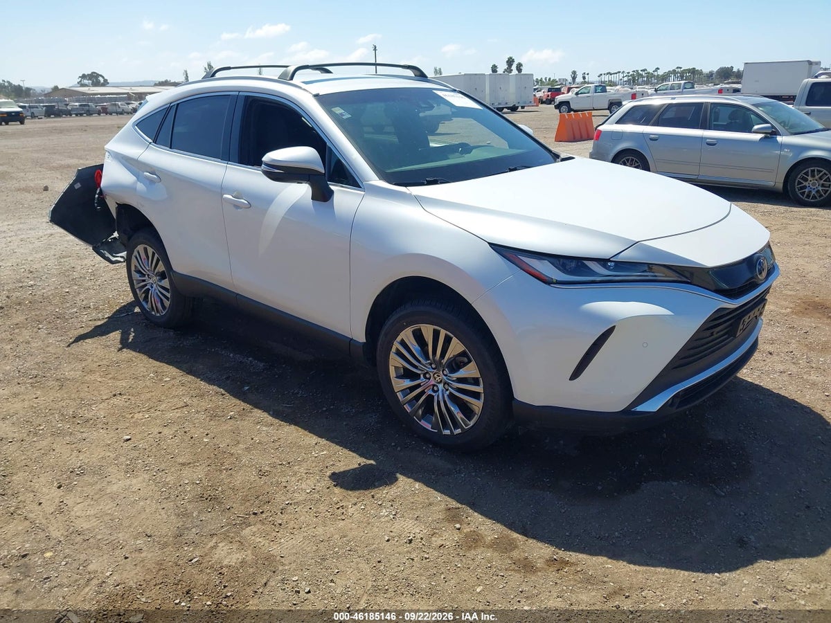 2024 TOYOTA VENZA XLE