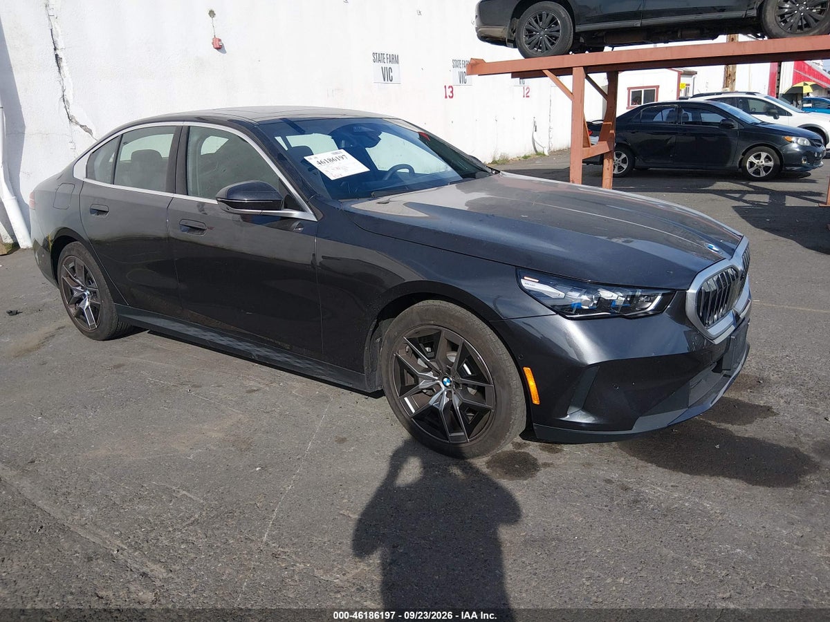 2027 BMW 530I