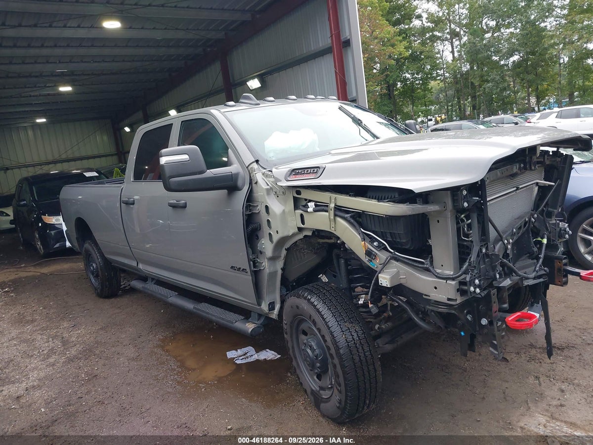 2026 RAM 2500 TRADESMAN 4X4 8' BOX