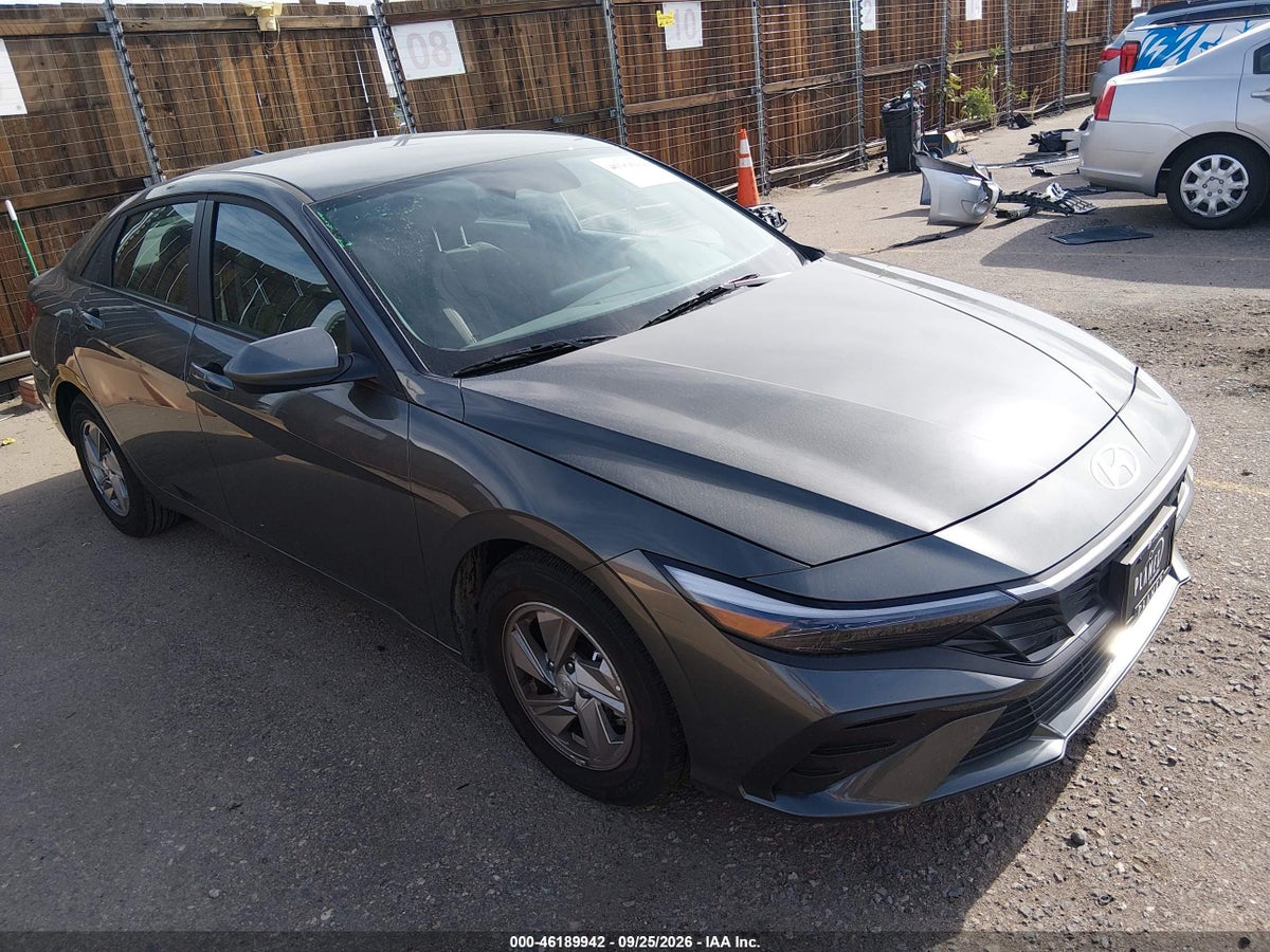 2026 HYUNDAI ELANTRA SE