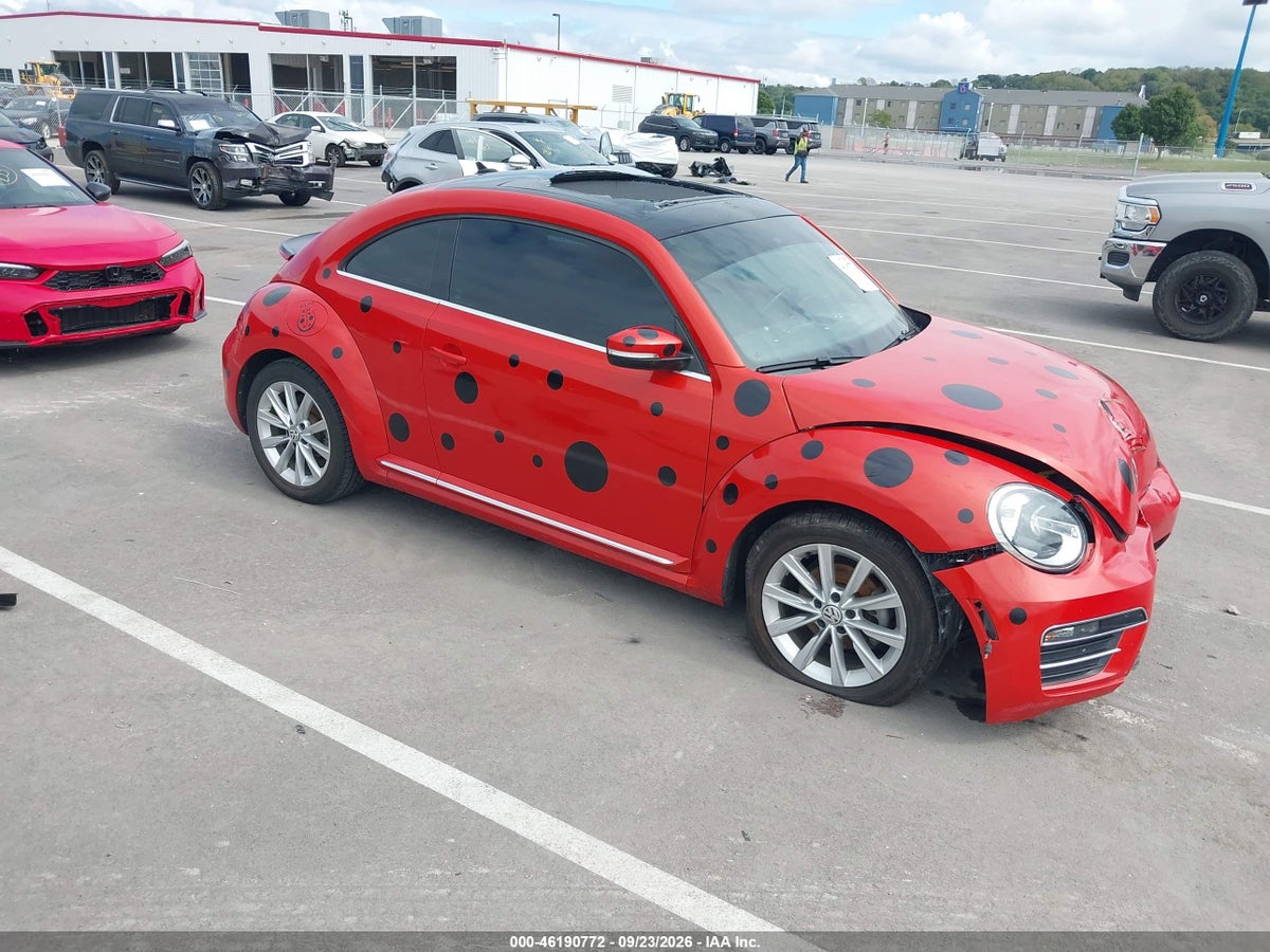 2019 VOLKSWAGEN BEETLE 2.0T SE