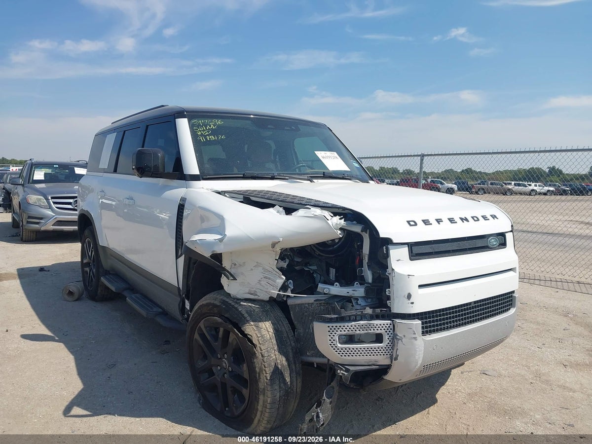 2025 LAND ROVER DEFENDER 130 P300 S
