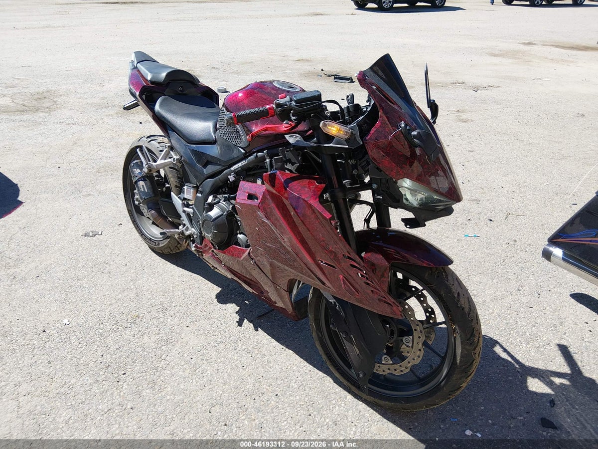 2025 HONDA CBR500 RA