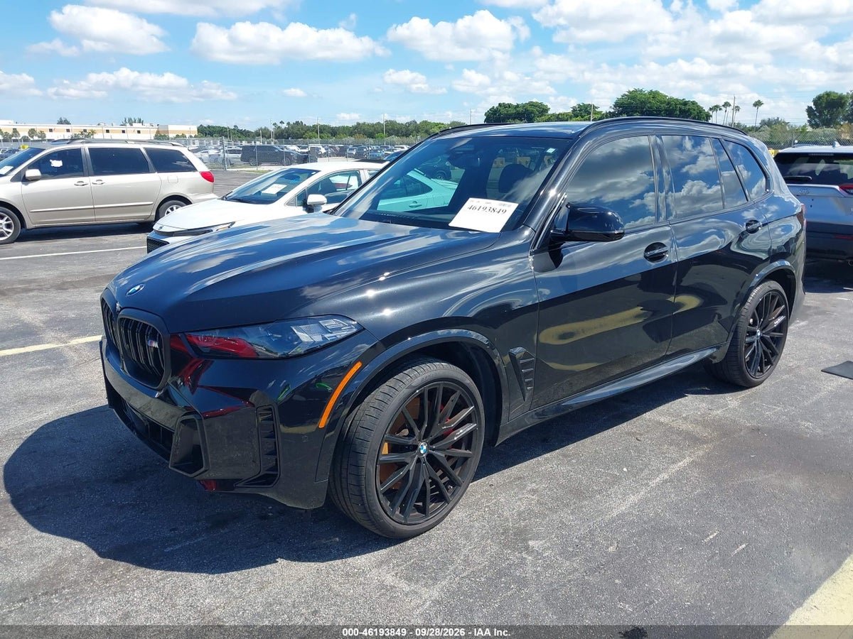 2026 BMW X5 M60I — photo 2