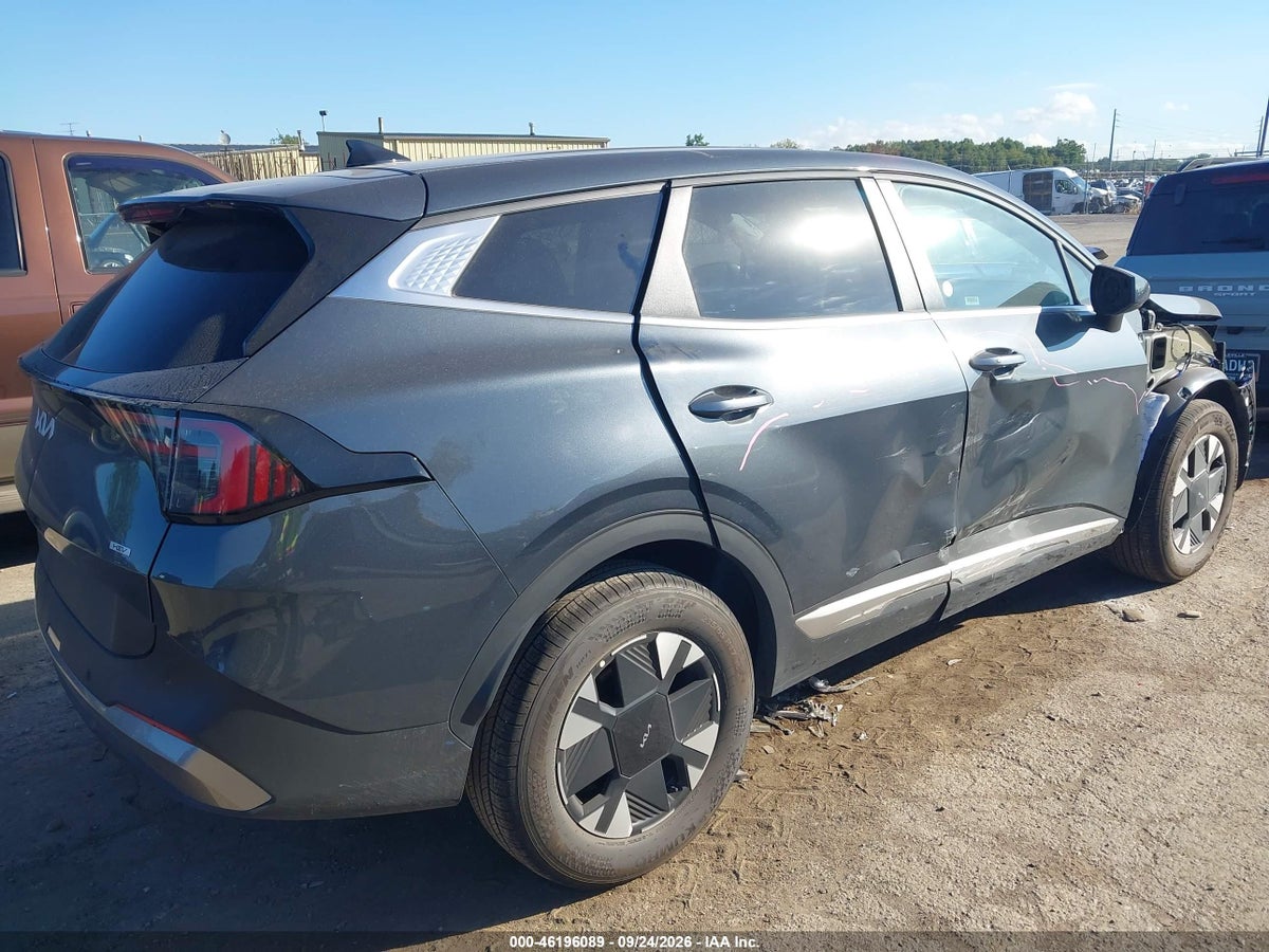 2027 KIA SPORTAGE — photo 4