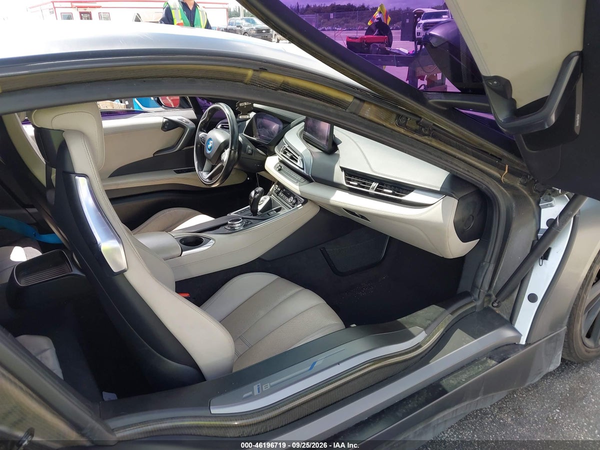 2014 BMW I8 — снимка 5