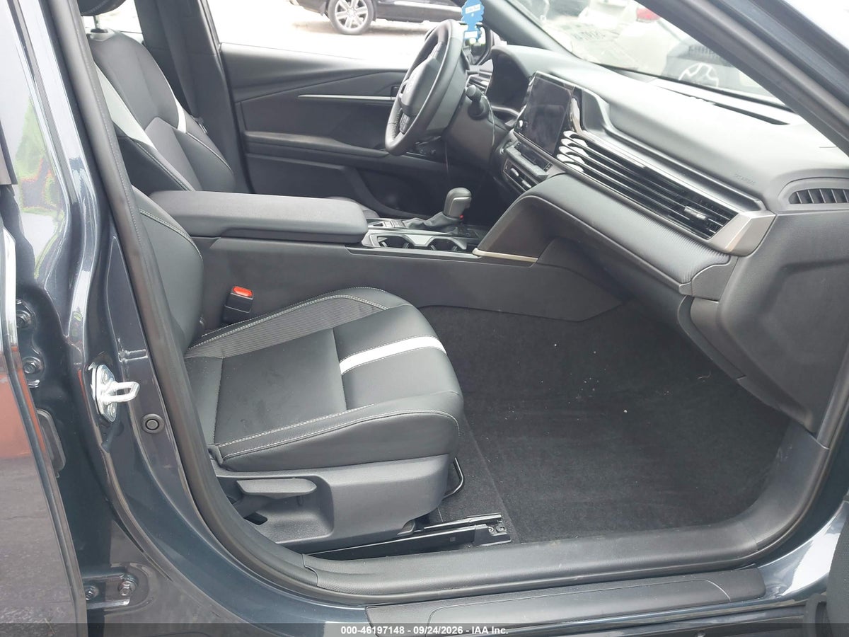2026 TOYOTA CAMRY SE — снимка 5