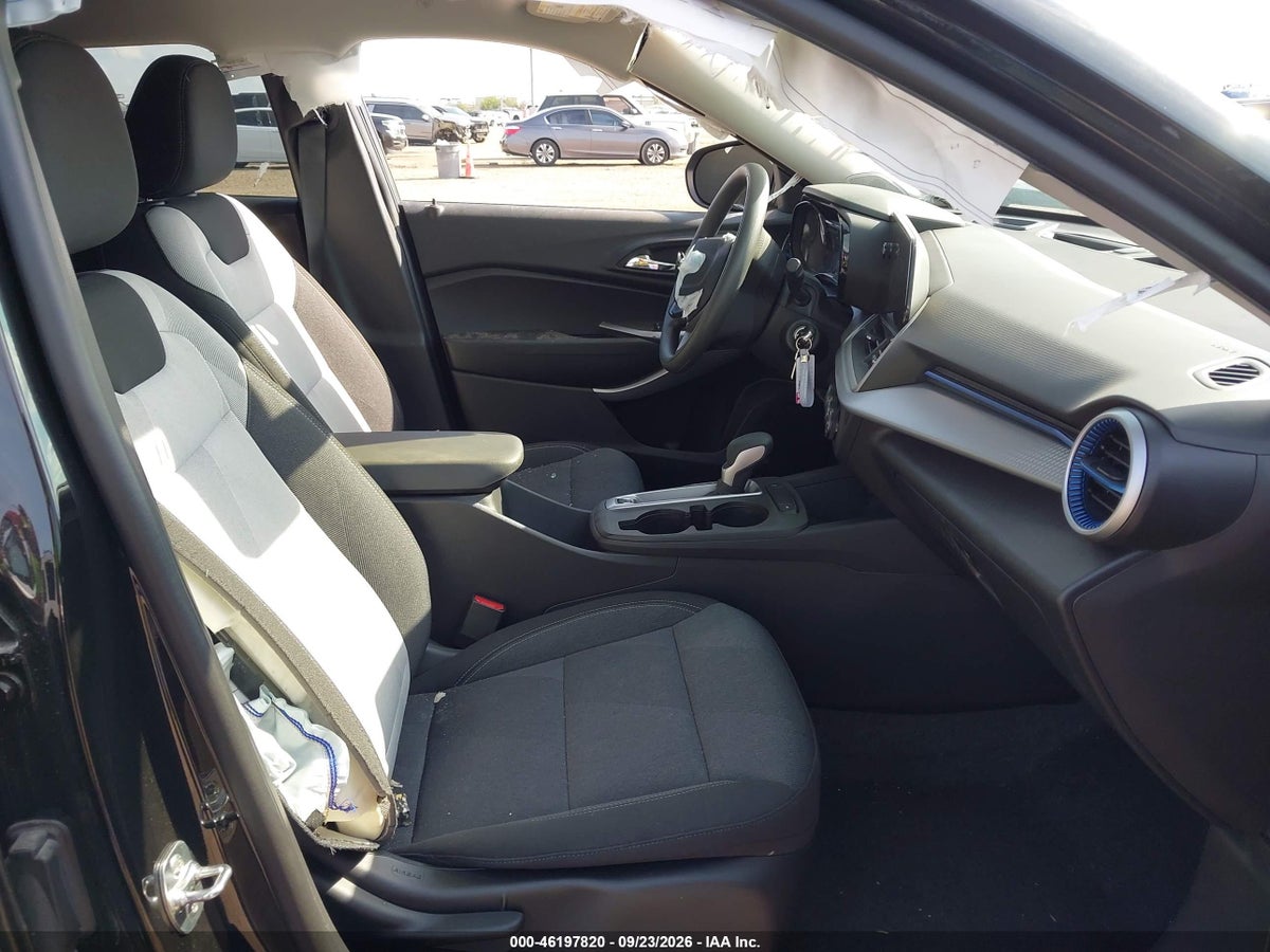 2026 CHEVROLET TRAX FWD LS — снимка 5