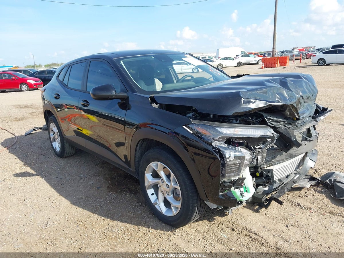 2026 CHEVROLET TRAX FWD LS
