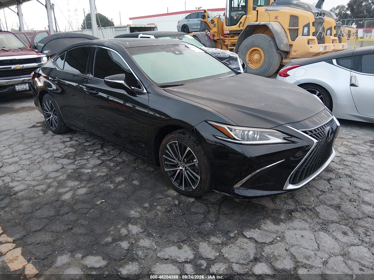 2025 LEXUS ES 300H