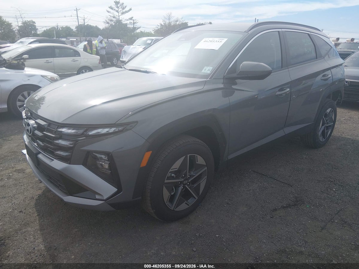 2026 HYUNDAI TUCSON SEL — photo 2