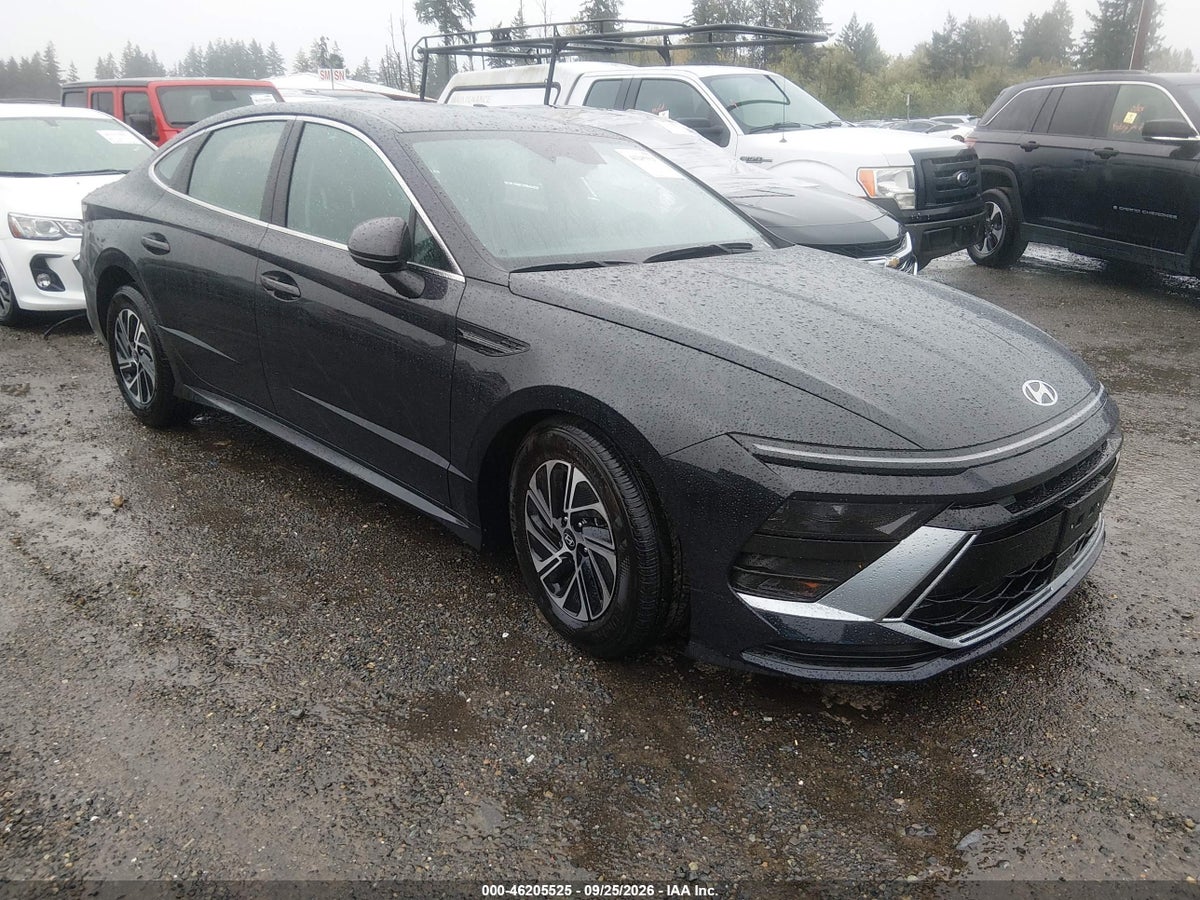 2026 HYUNDAI SONATA HYBRID BLUE