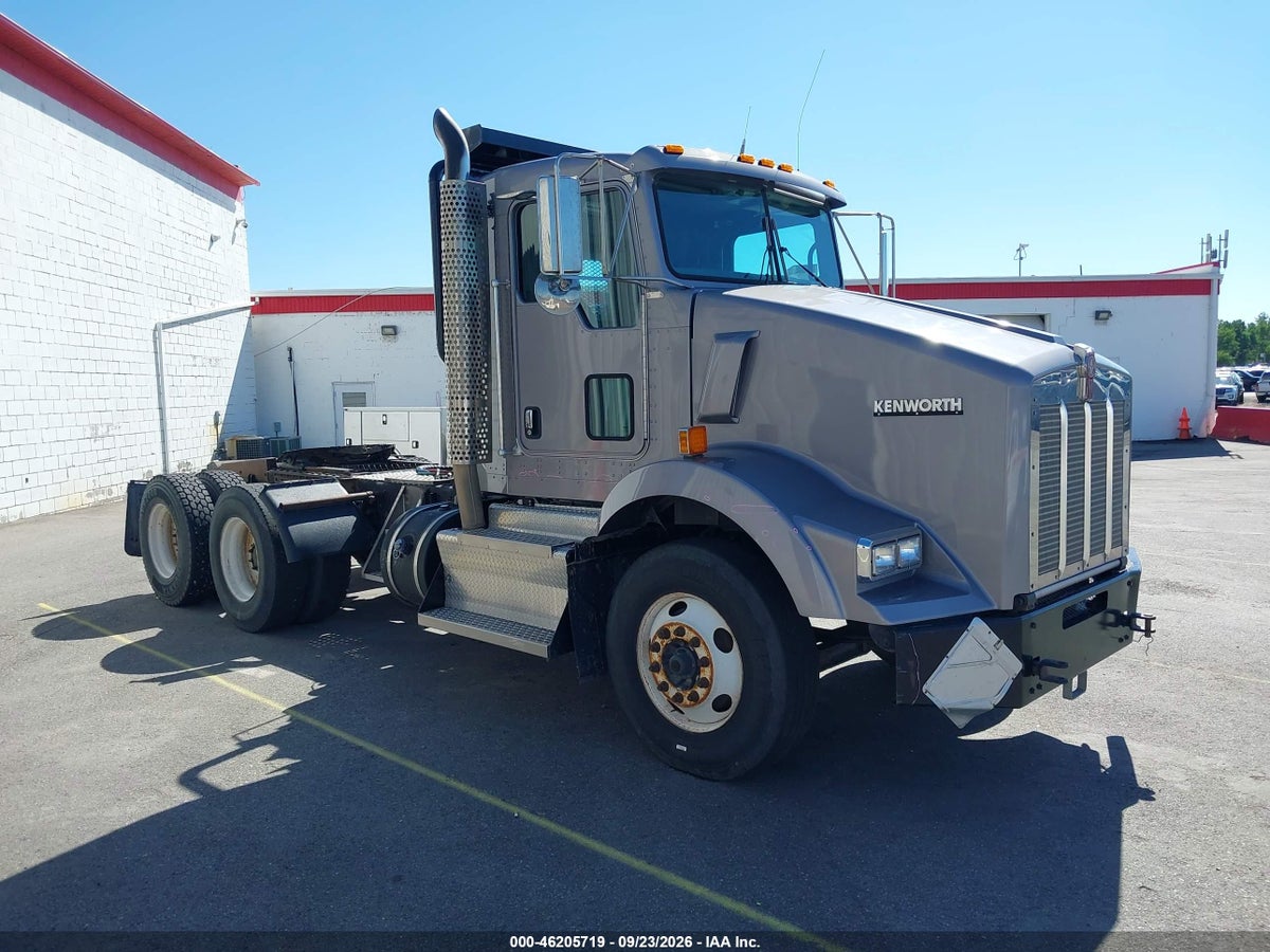 2013 KENWORTH CONSTRUCTION T800