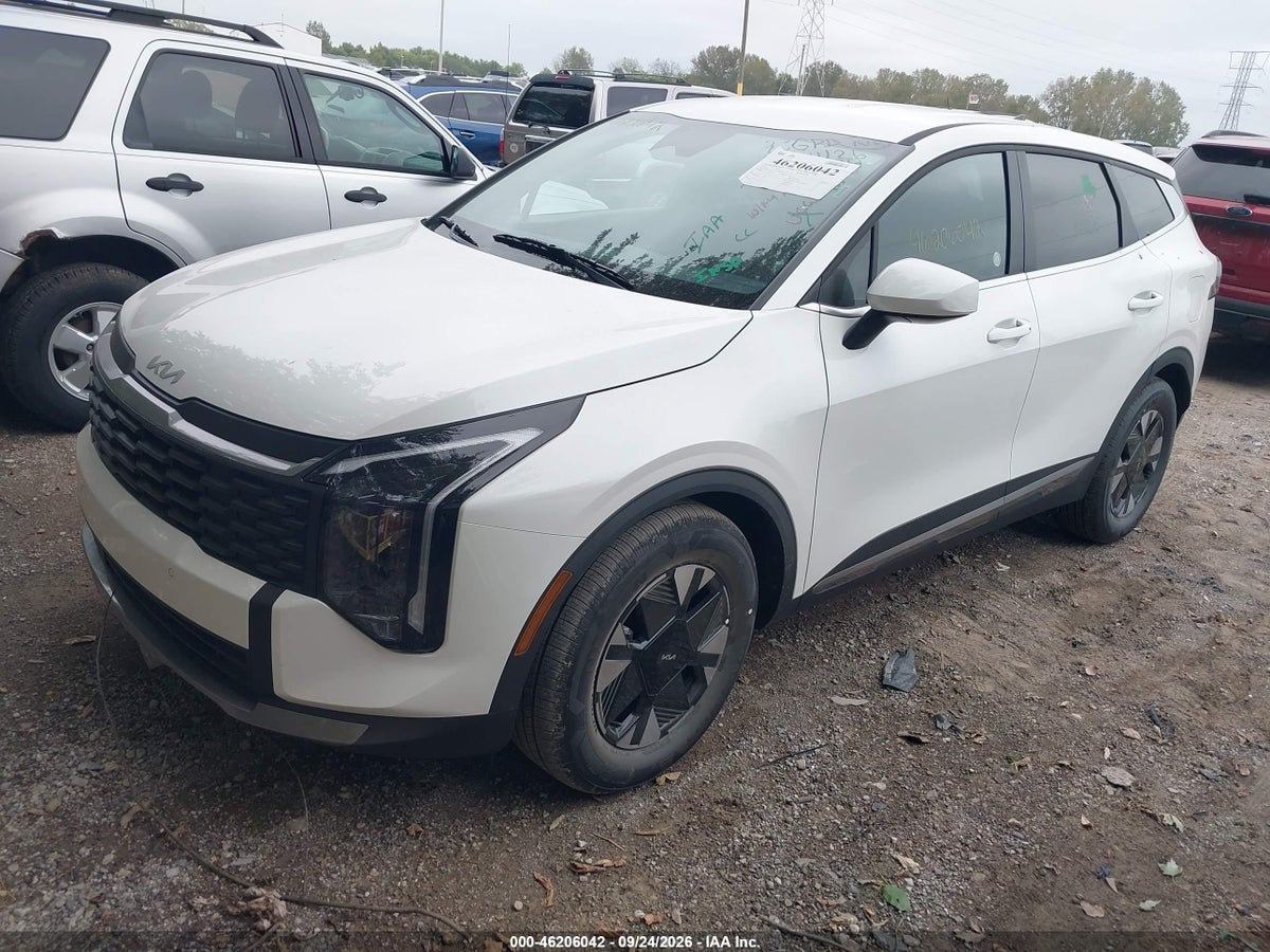 2027 KIA SPORTAGE — photo 2