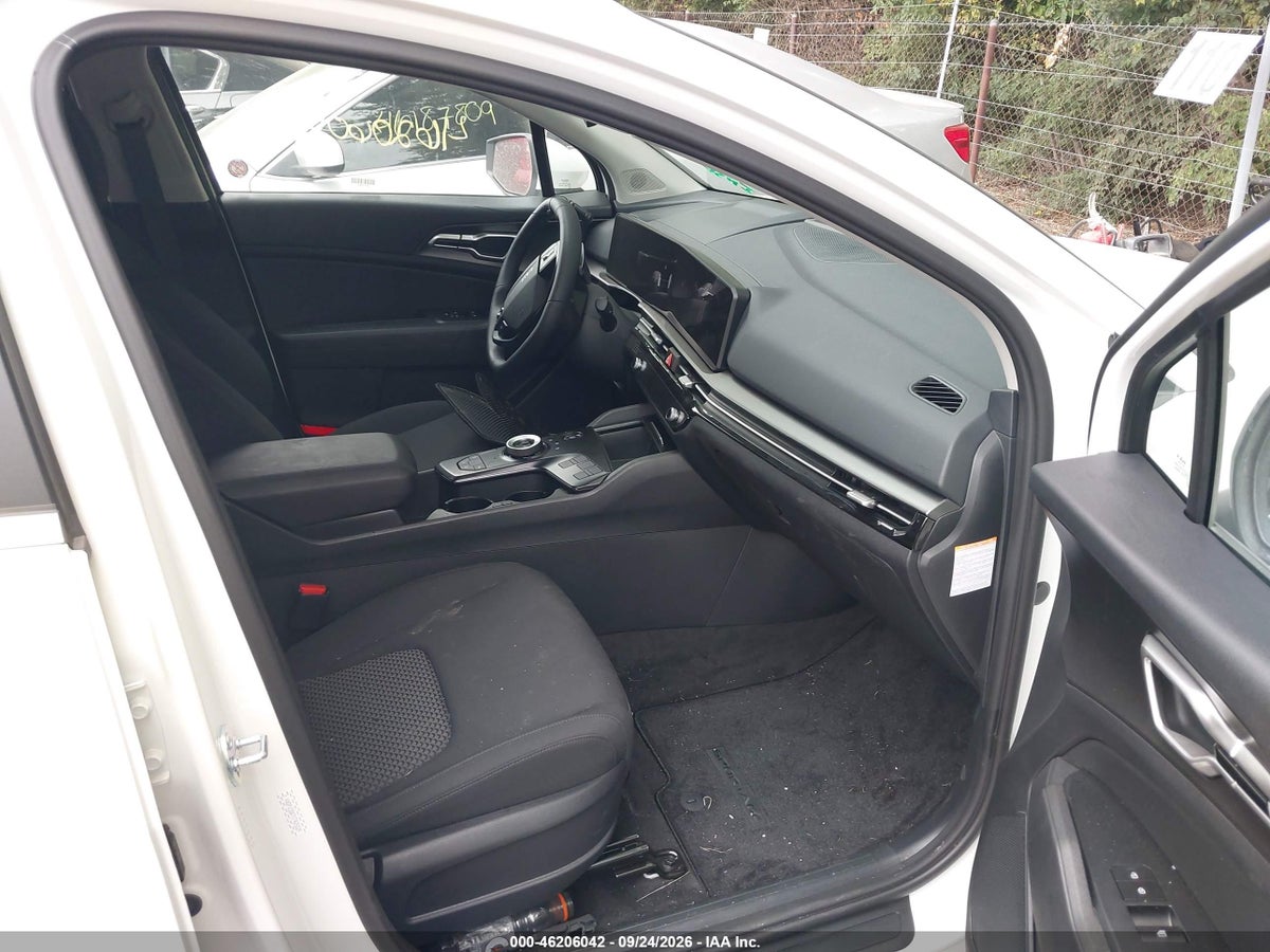 2027 KIA SPORTAGE — photo 5