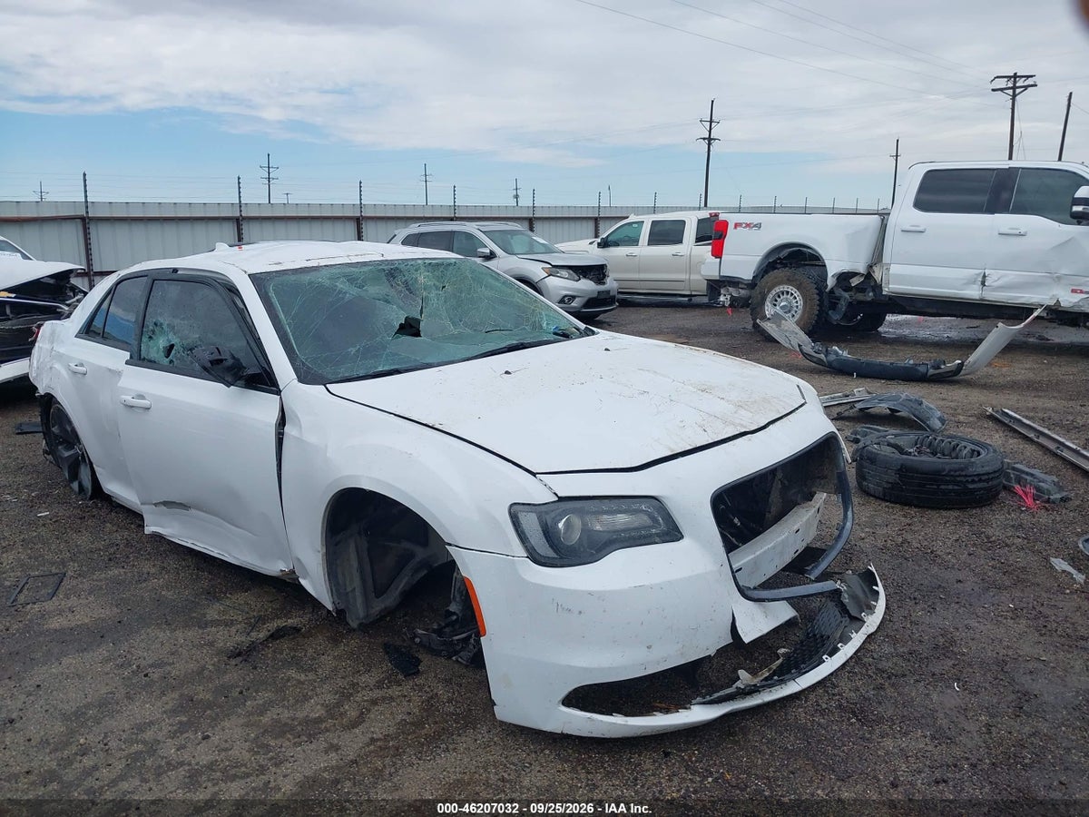 2023 CHRYSLER 300 TOURING