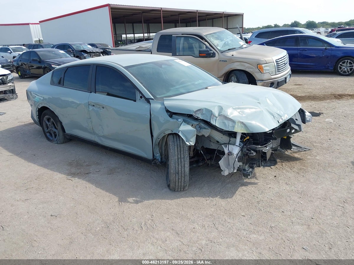2026 KIA K4 LXS