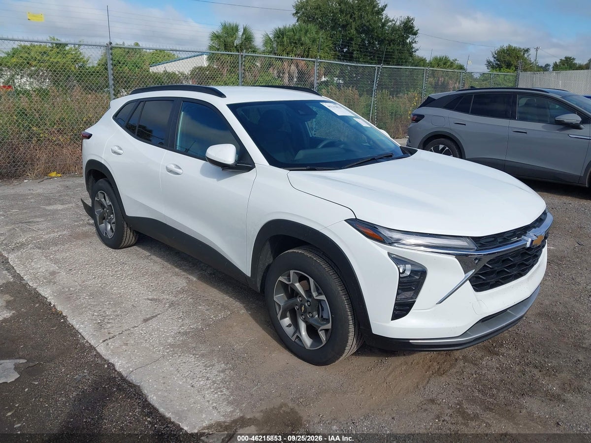 2026 CHEVROLET TRAX FWD LT