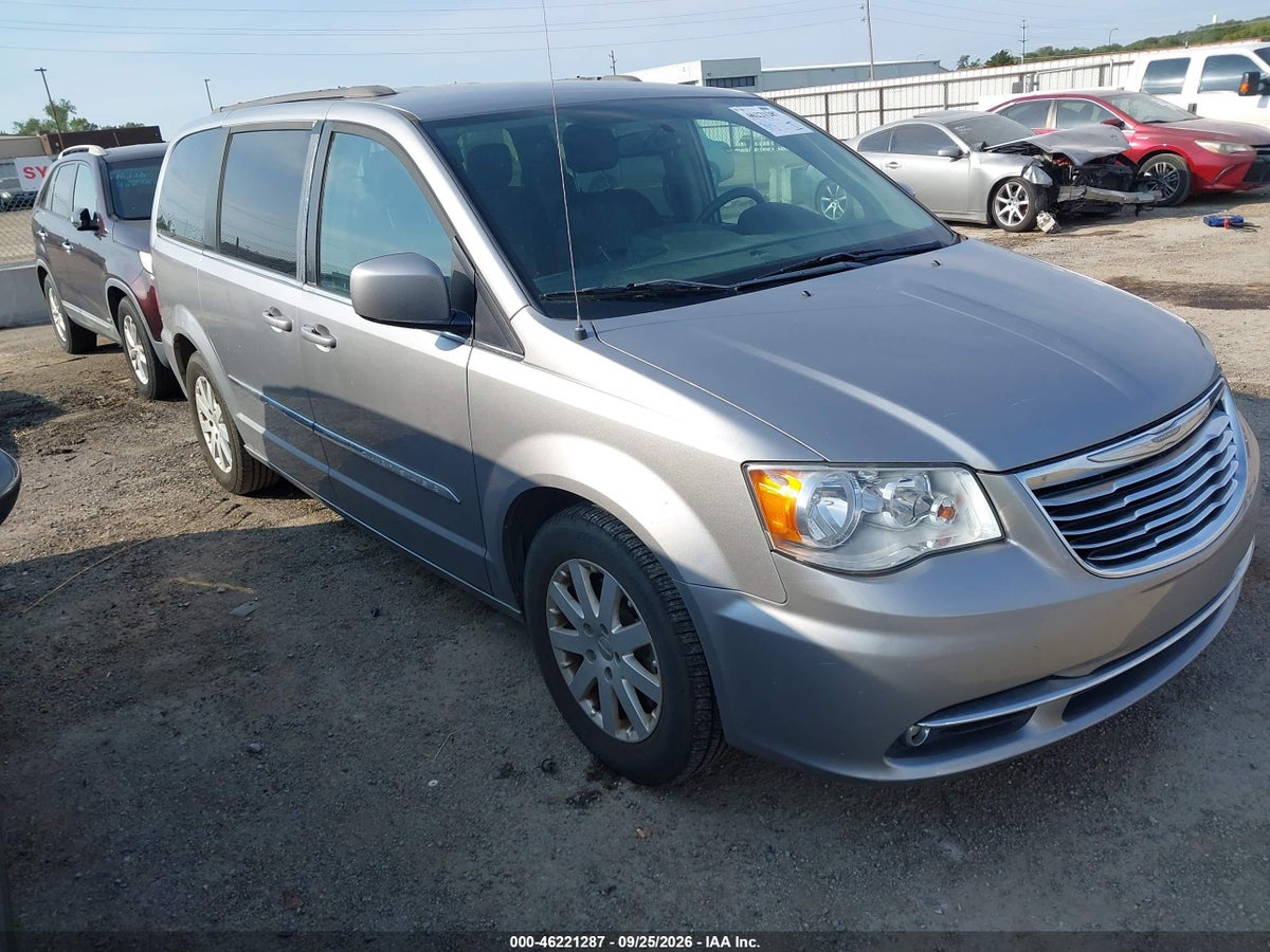 2016 CHRYSLER TOWN & COUNTRY TOURING