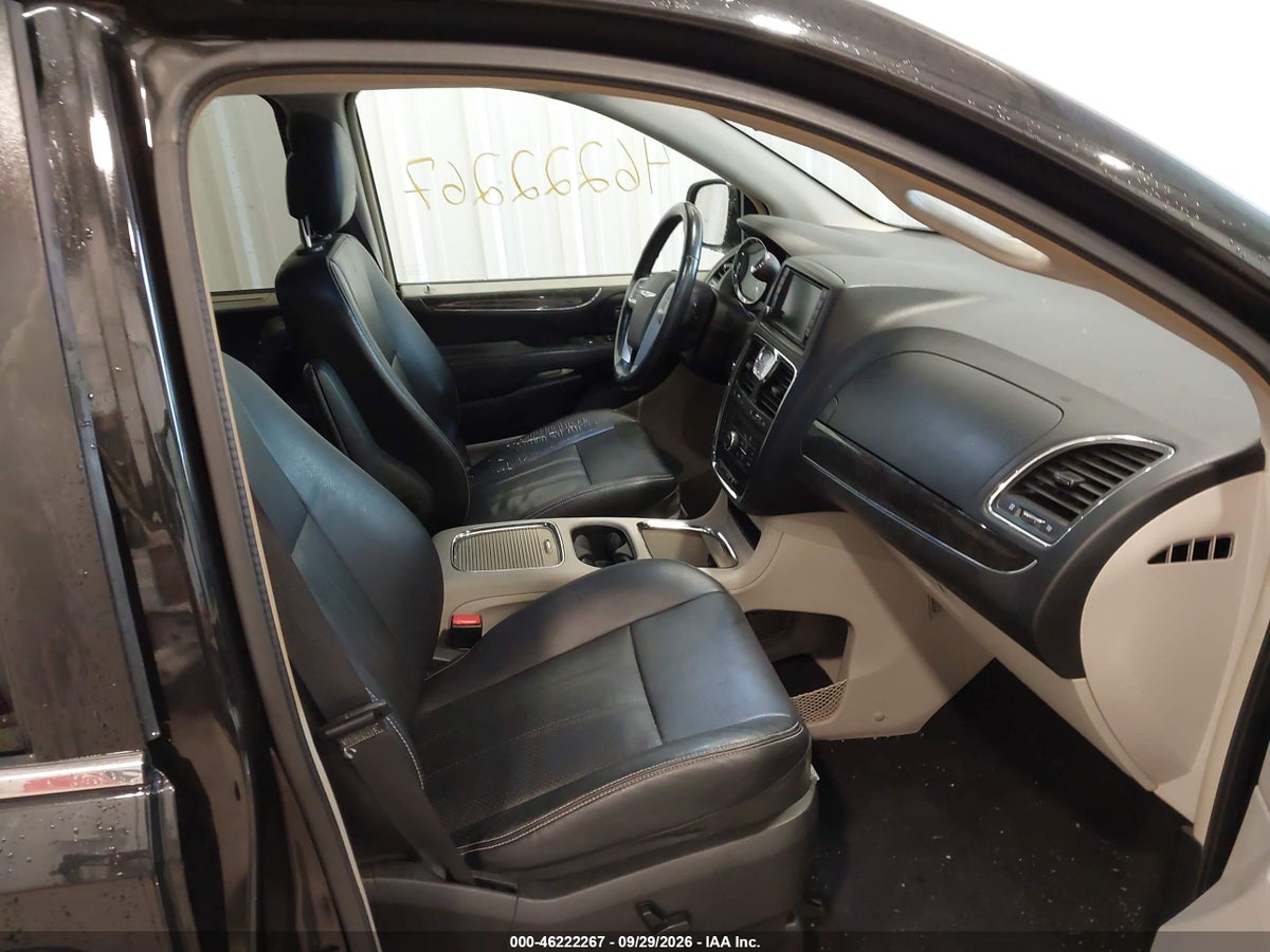 2016 CHRYSLER TOWN & COUNTRY TOURING-L — снимка 5