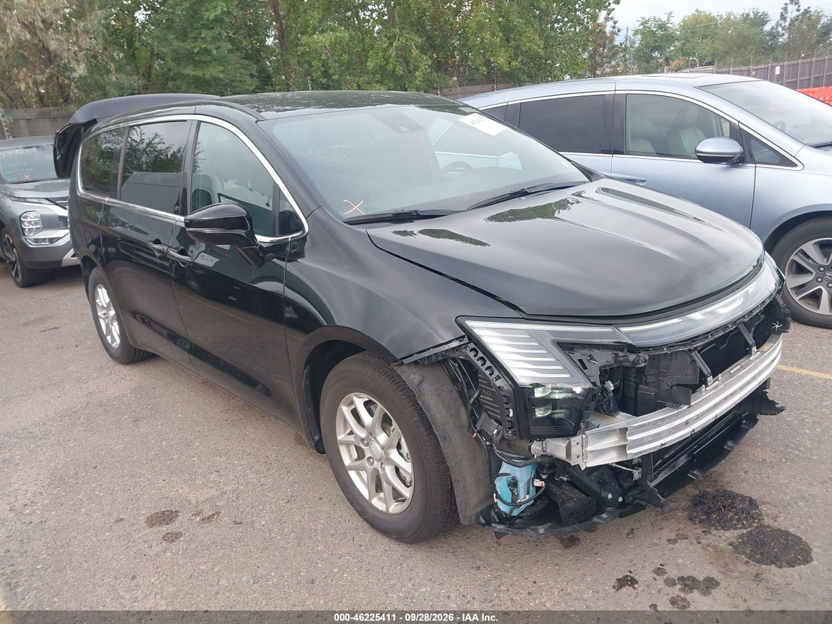 2027 CHRYSLER PACIFICA