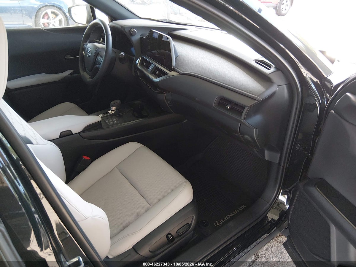 2026 LEXUS UX 300H F SPORT DESIGN AWD — снимка 5