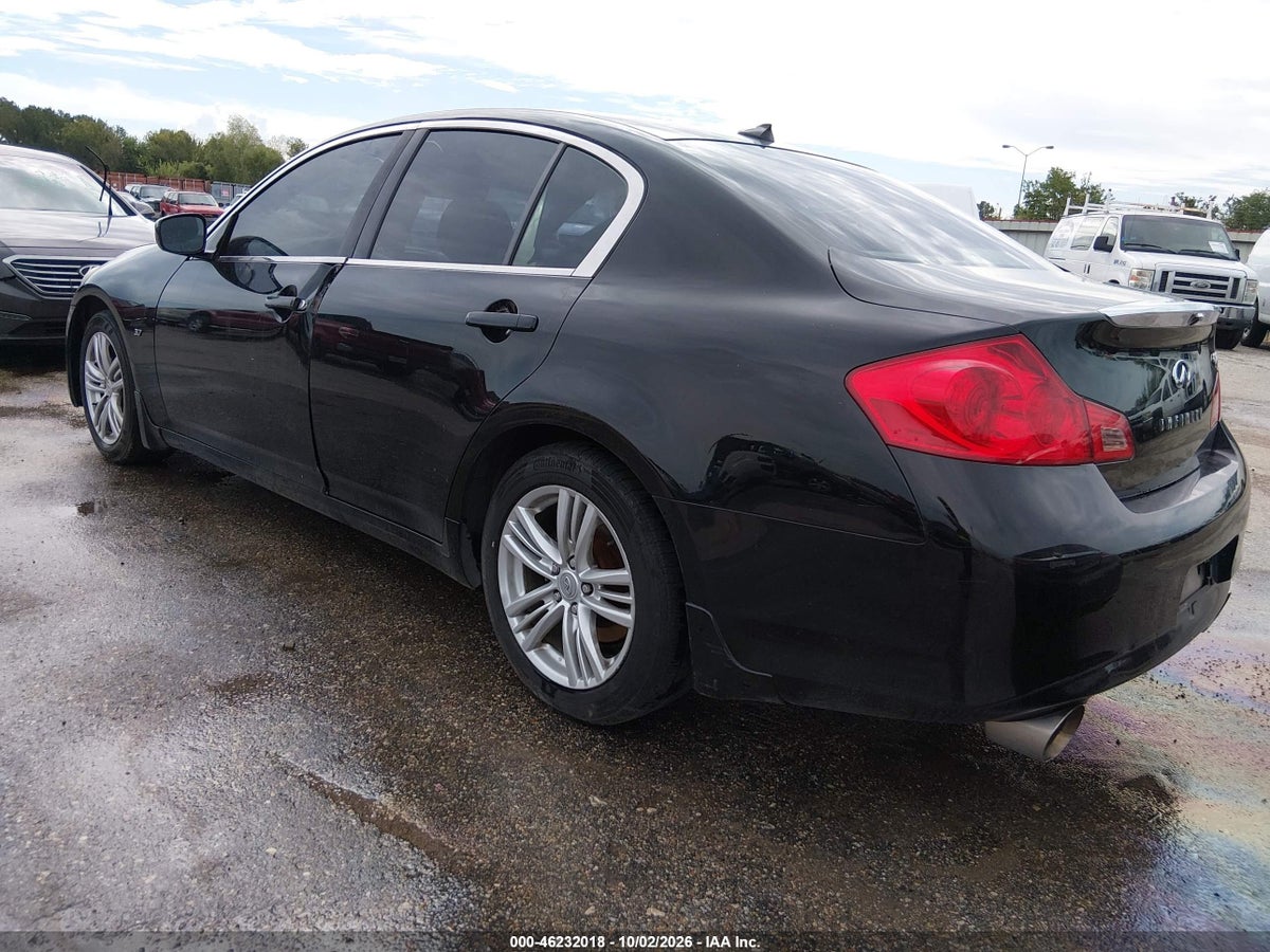 2015 INFINITI Q40 — снимка 3