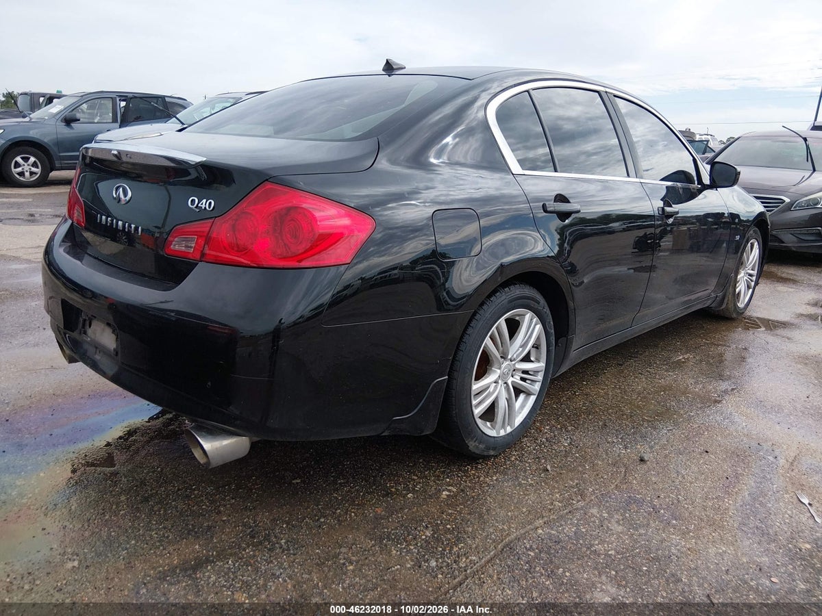 2015 INFINITI Q40 — снимка 4