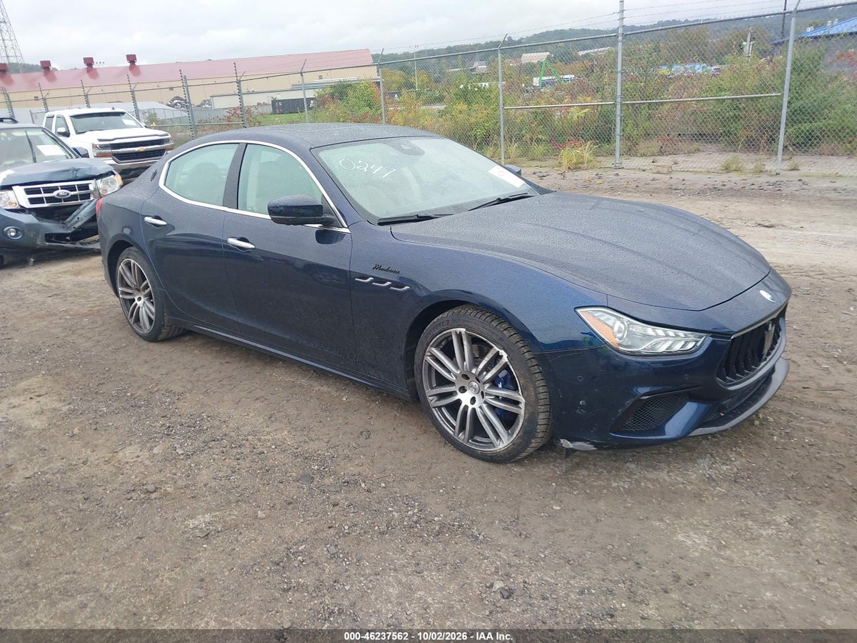 2022 MASERATI GHIBLI MODENA Q4